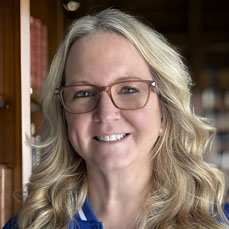 Portrait of women with blond hair