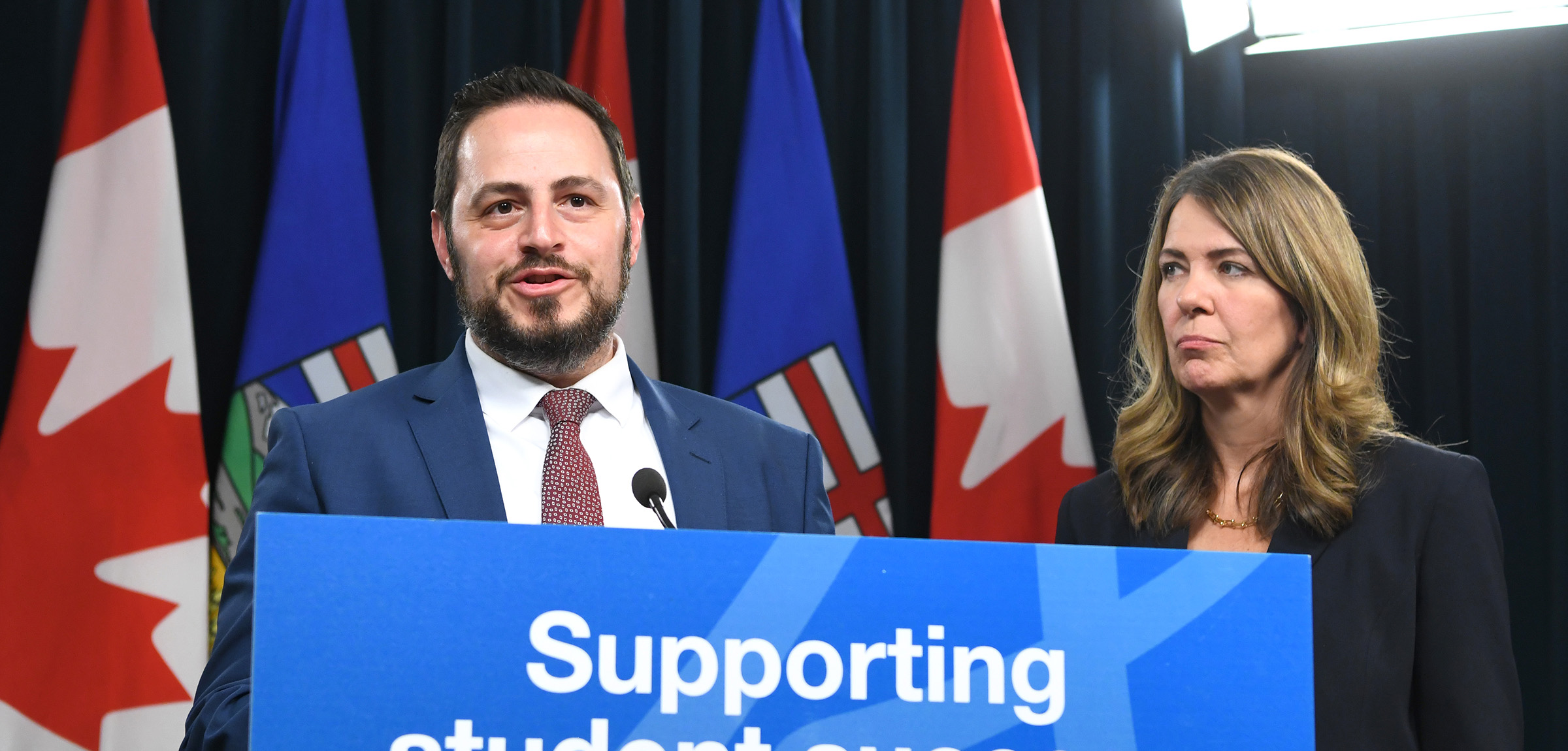 Minister Nicolaides and Premier Smith