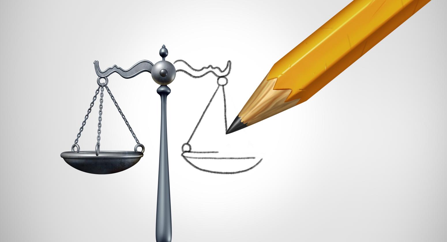 Pencil that points to a scale but is also drawing the scale.