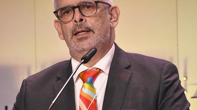 Dennis Theobald speaks at the 2023 ARA