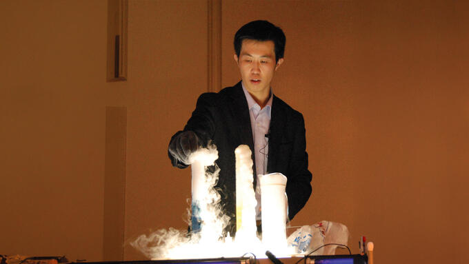 A demonstration of a lab experiment