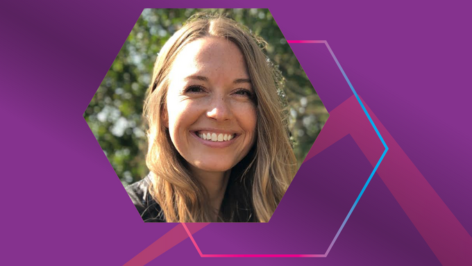 Graphic for women in leadership