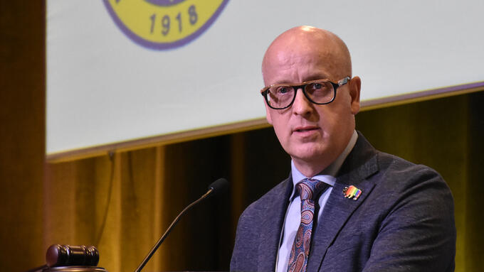 Jason Schilling speaks at the 2024 ARA